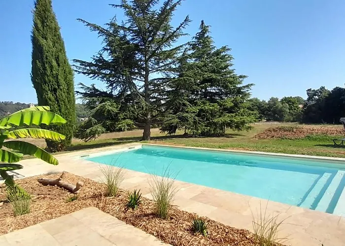 Gite Lot\'Ivier Piscine Nature Lot